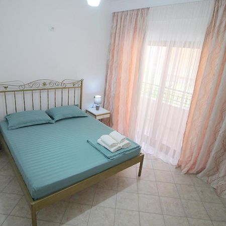 Ortus Rooms Saranda Extérieur photo