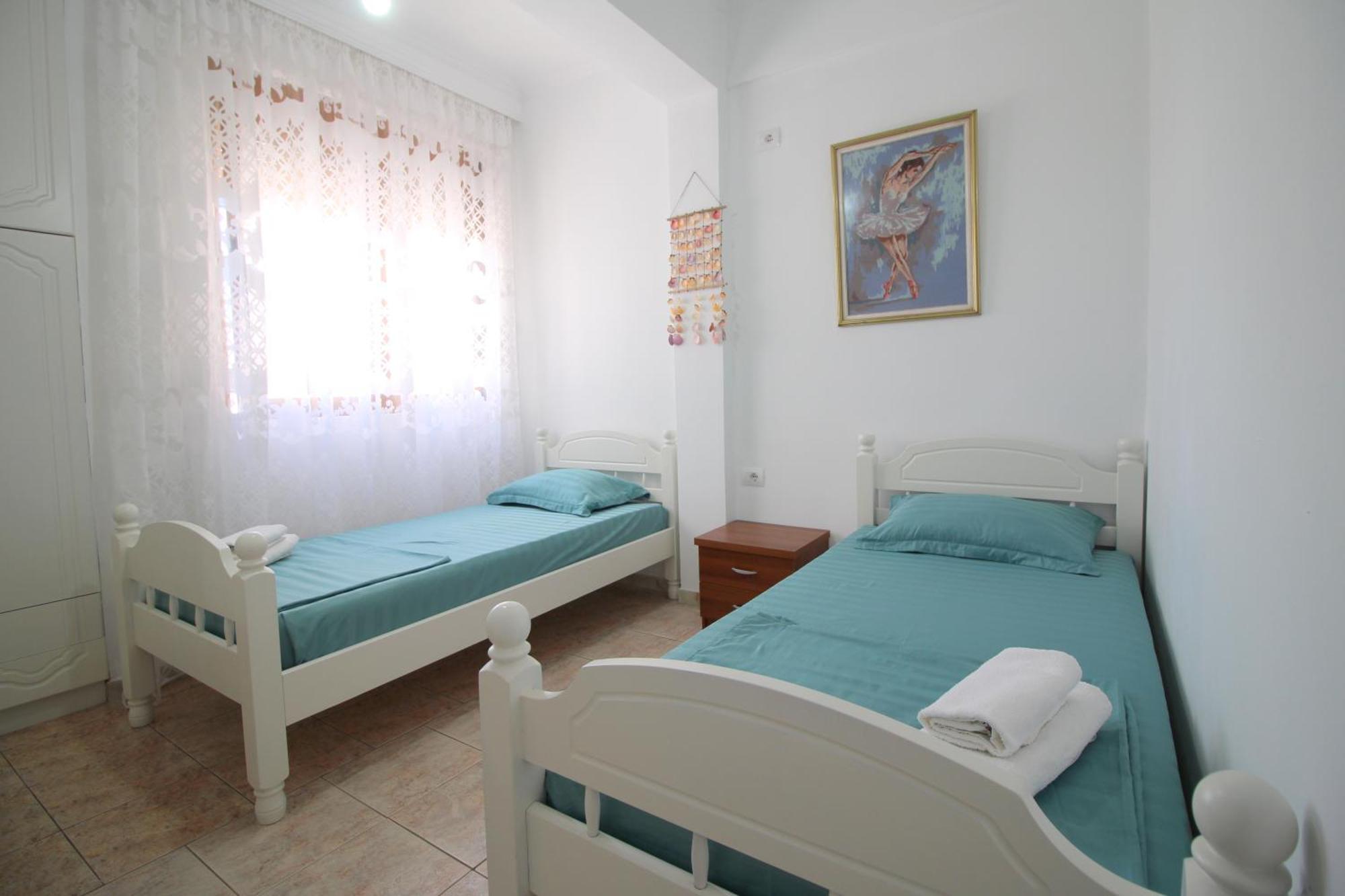 Ortus Rooms Saranda Extérieur photo