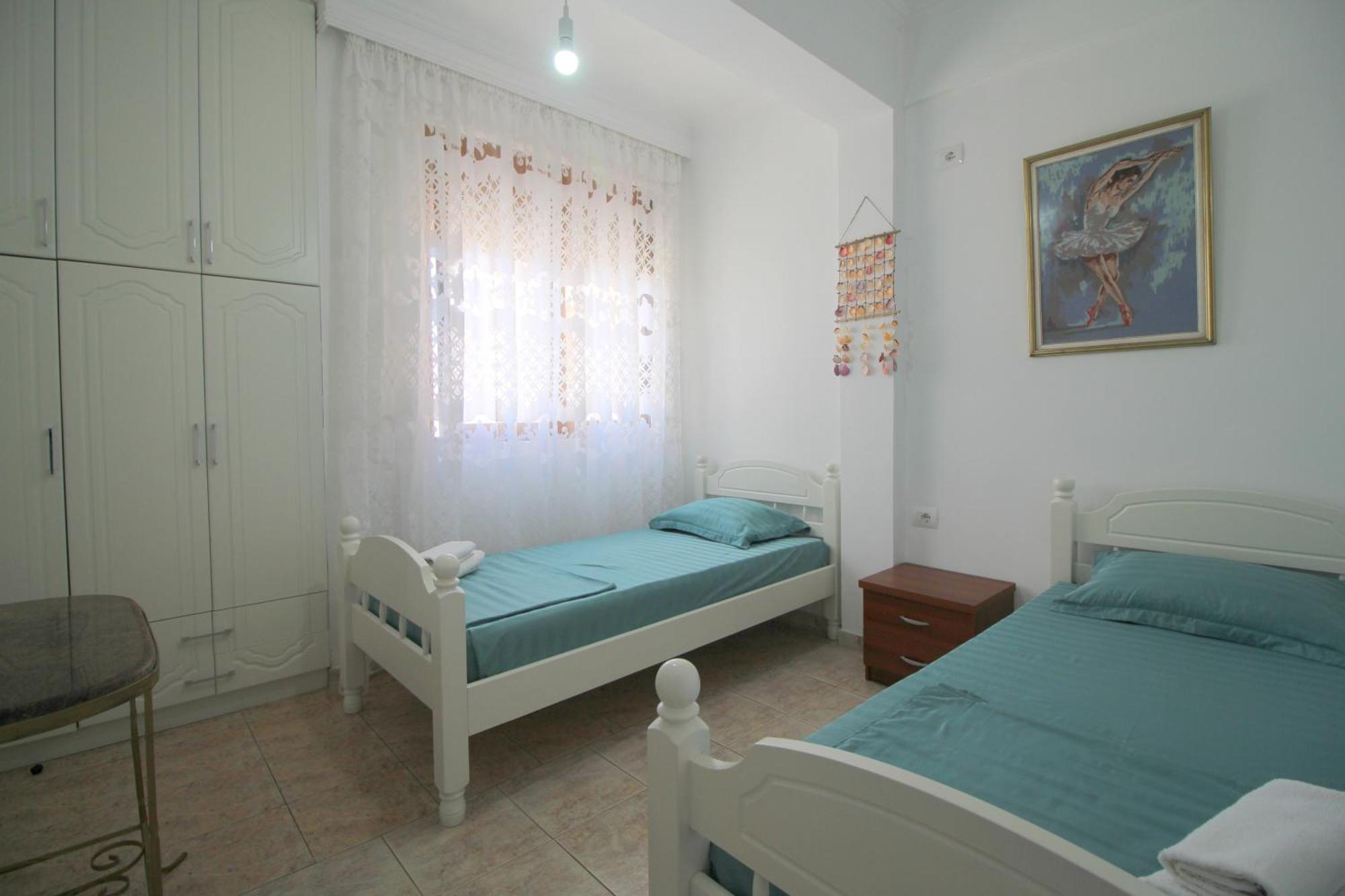 Ortus Rooms Saranda Extérieur photo