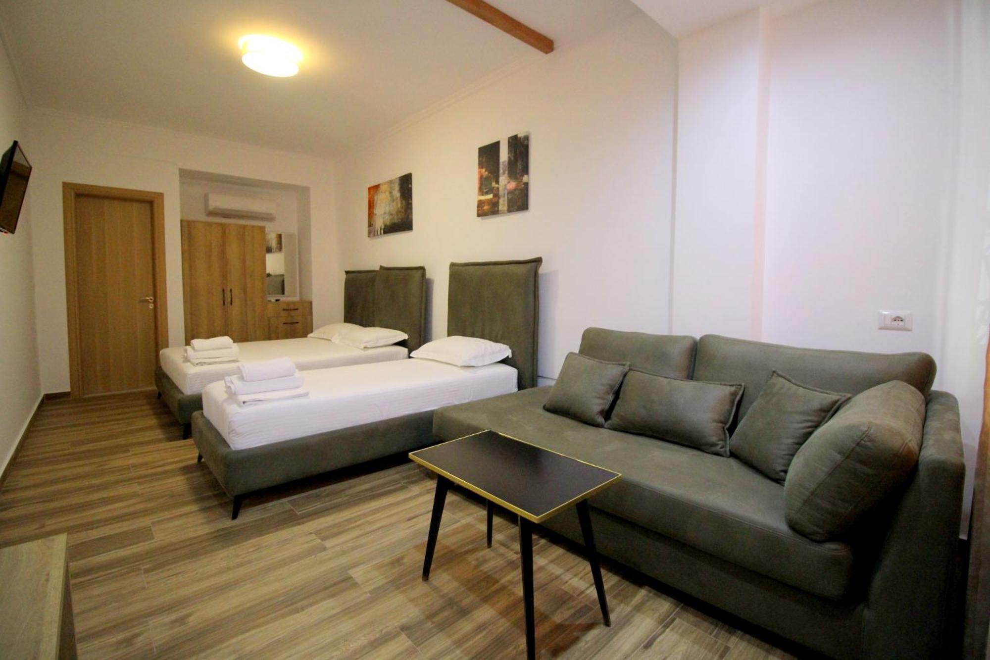 Ortus Rooms Saranda Extérieur photo
