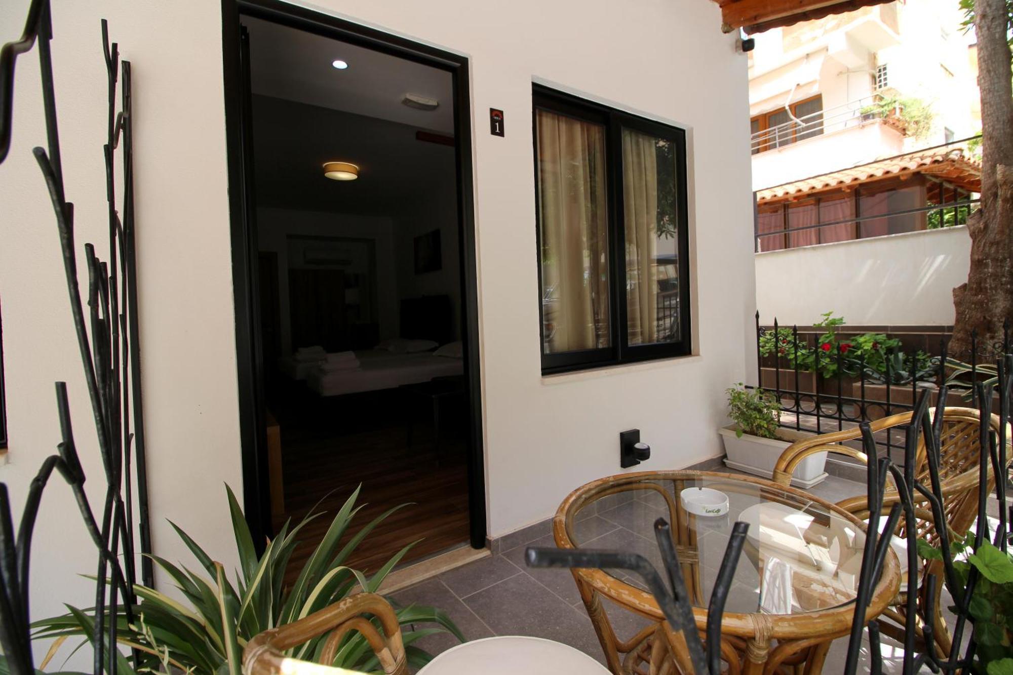 Ortus Rooms Saranda Extérieur photo